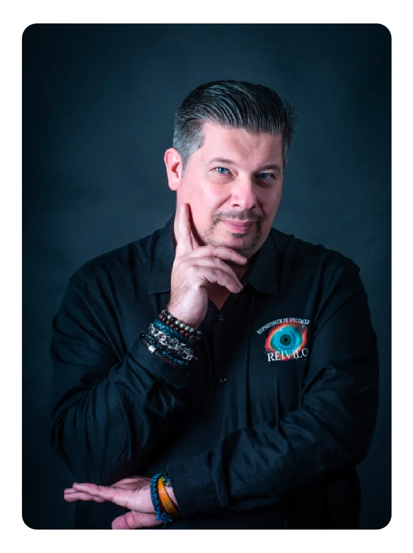 Olivier Reivilo, hypnotiseur de spectacle et formateur à Orléans
